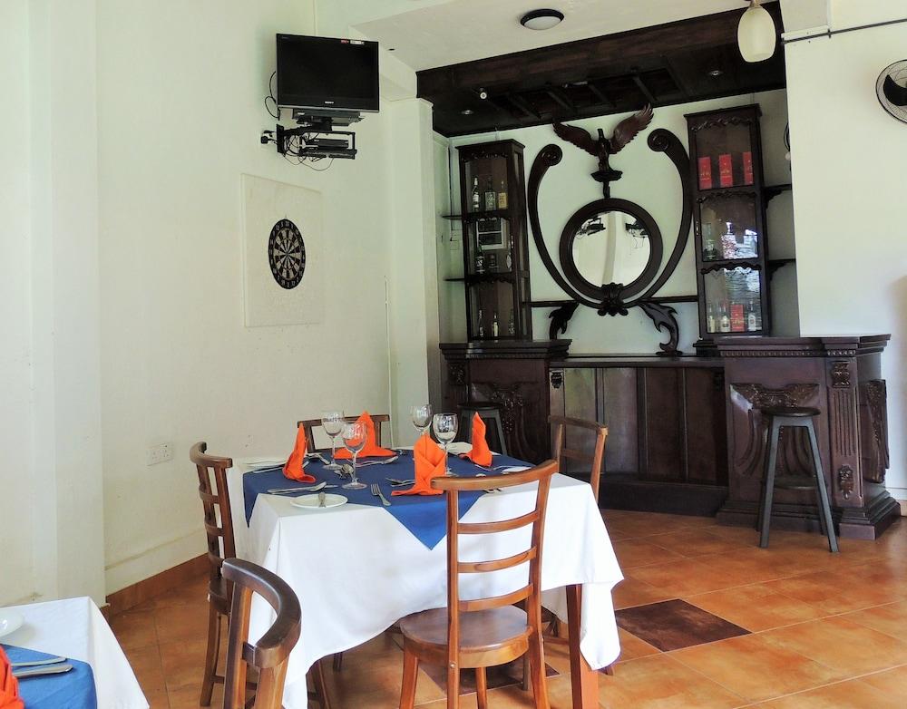 Airport Green View Resort Andiambalama المظهر الخارجي الصورة