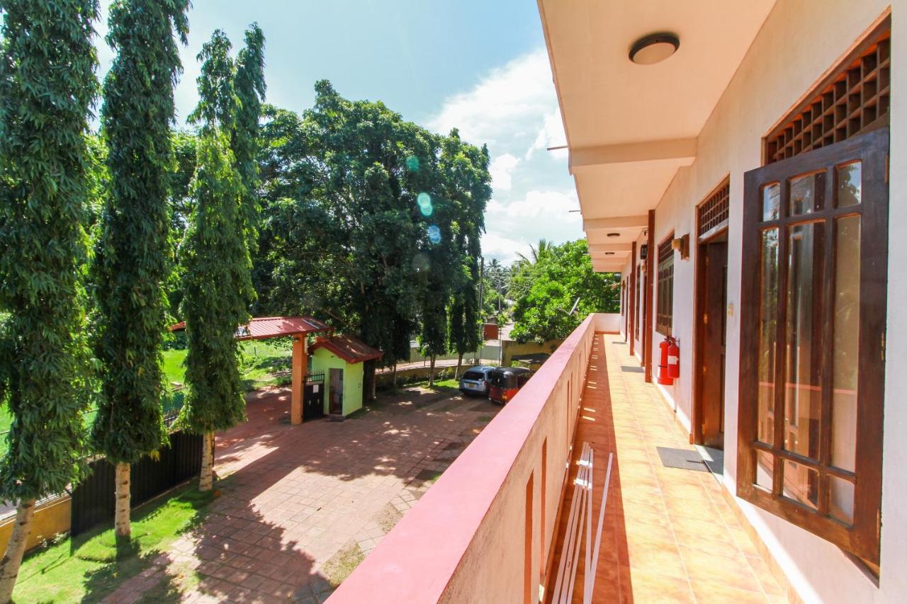 Airport Green View Resort Andiambalama المظهر الخارجي الصورة