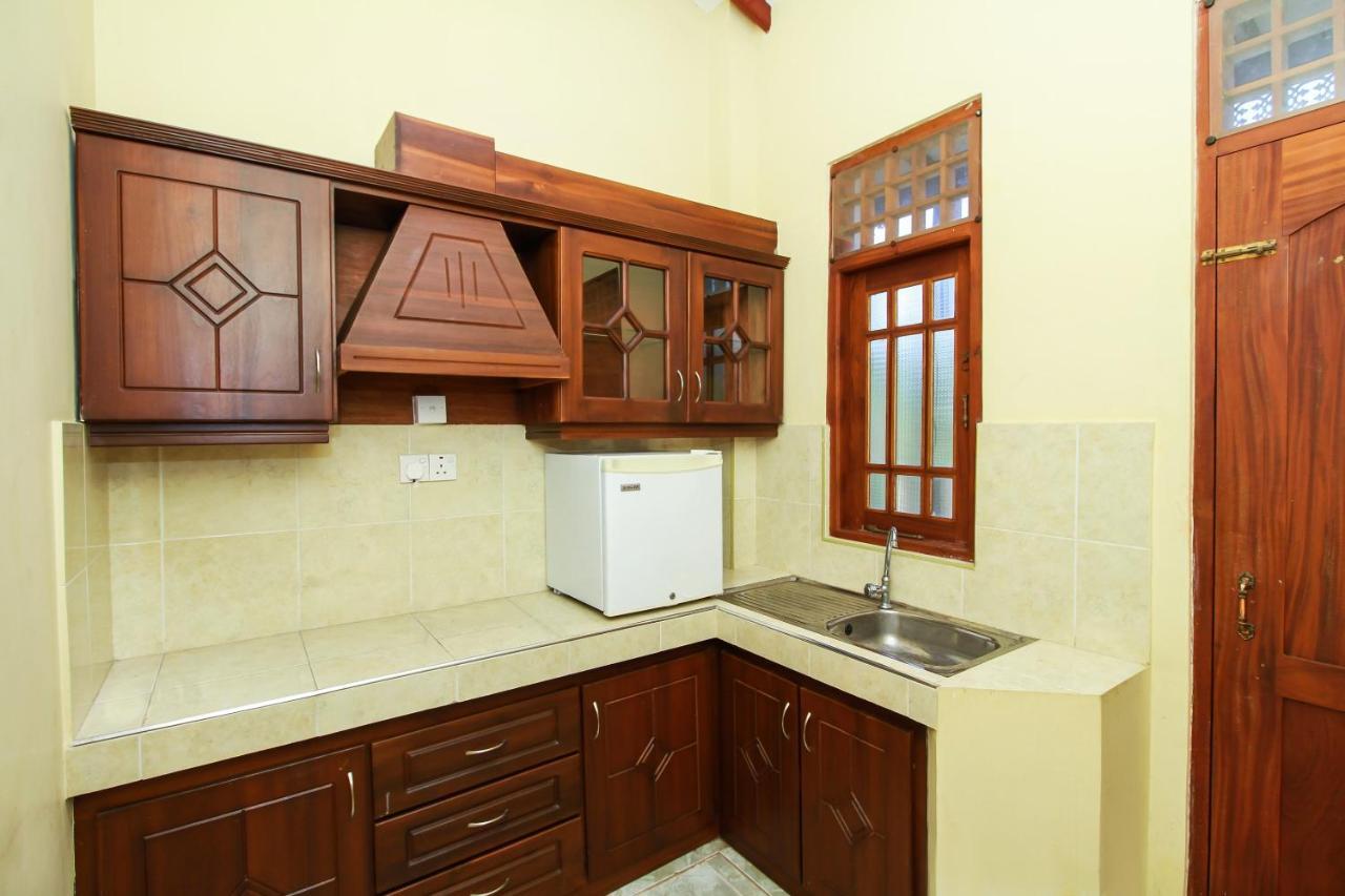 Airport Green View Resort Andiambalama المظهر الخارجي الصورة